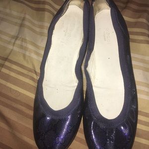 Gucci flats